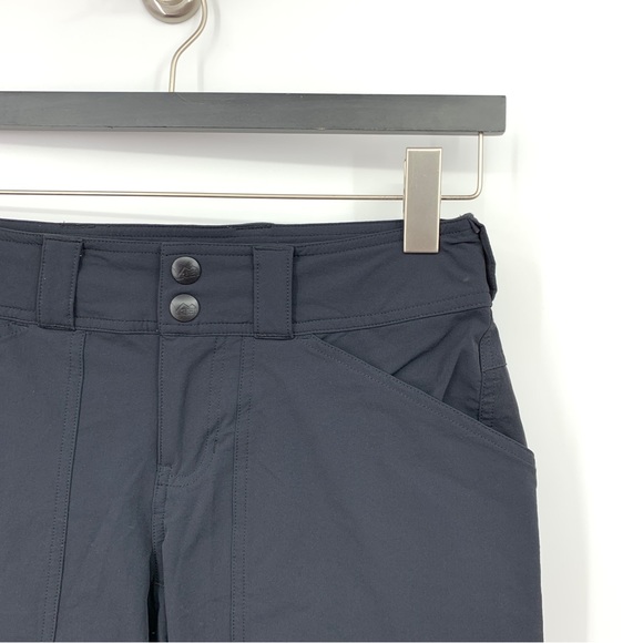REI Women Size 4 x 7 Shorts Black Hiking Nylon Stretch Quick Dry Long Bermuda - Picture 2 of 6
